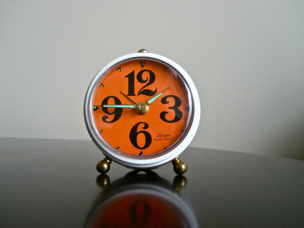 la crosse technology projection alarm clock manual